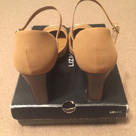 🌻Liz & Co. Flora Heel 🌻 - Picture 7 of 8